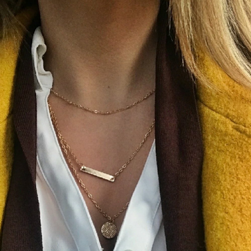 Brand New Triple Layered Gold Coin Bar Necklace - Picture 1 of 2